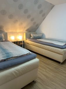 dreibettzimmer1